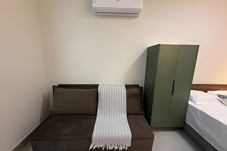 Studio 2 - Novo, Compacto e Confortável