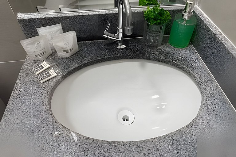 Studio 2 - Novo, Compacto e Confortável