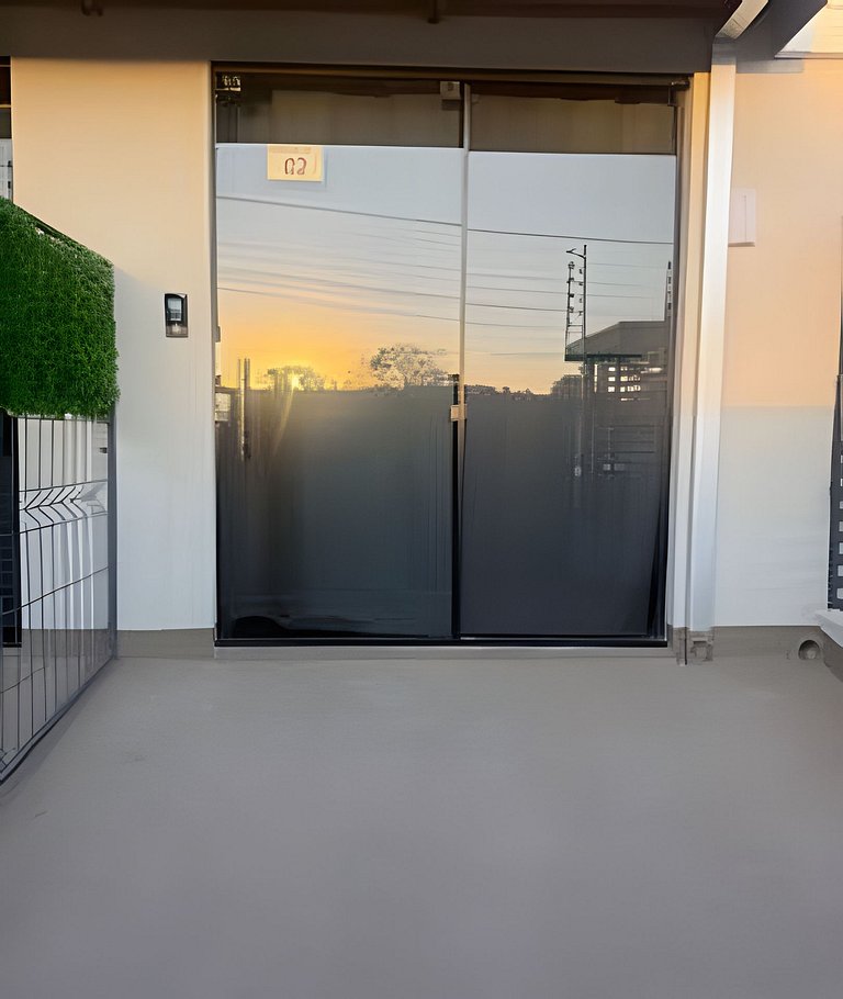 Studio 2 - Novo, Compacto e Confortável