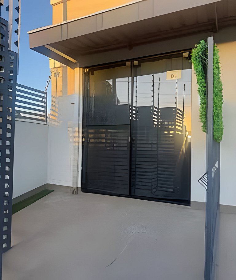 Studio 1 - Novo, Compacto e Confortável