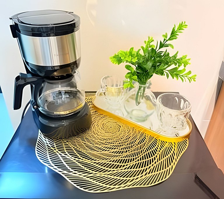 Studio 1- Novo, Moderno, perto do Shopping Estação