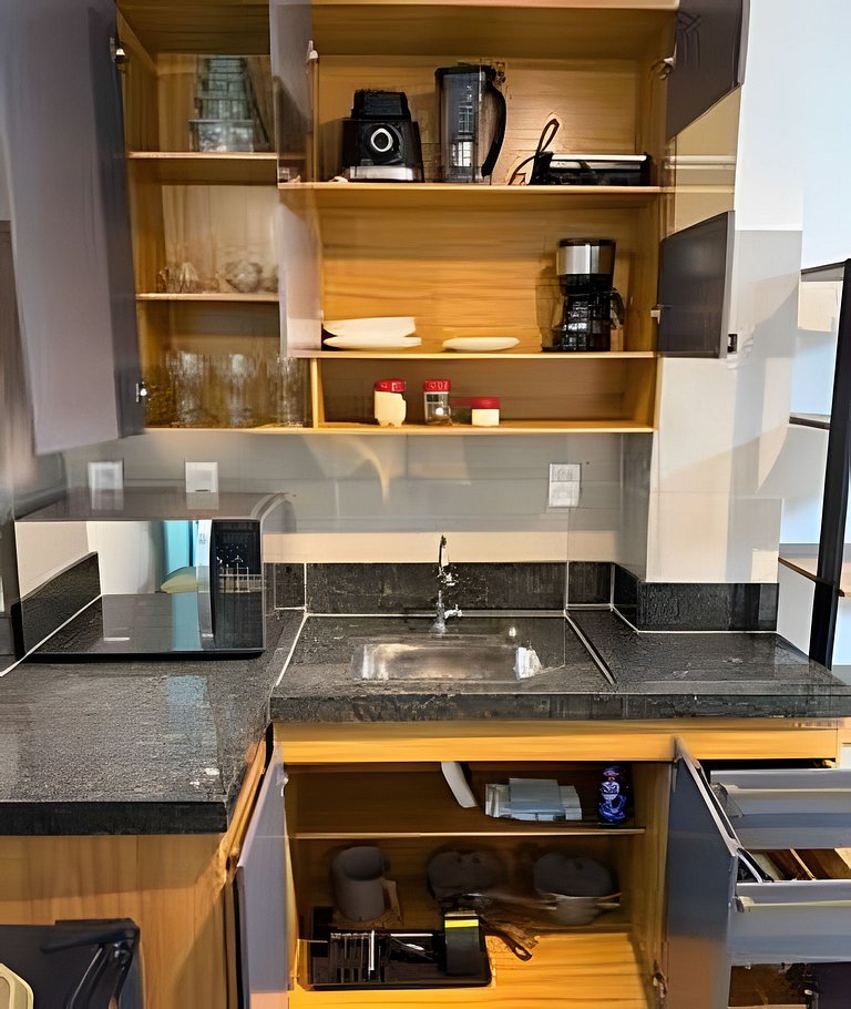 Studio 1- Novo, Moderno, perto do Shopping Estação