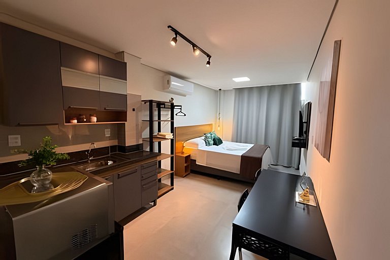 Studio 1- Novo, Moderno, perto do Shopping Estação