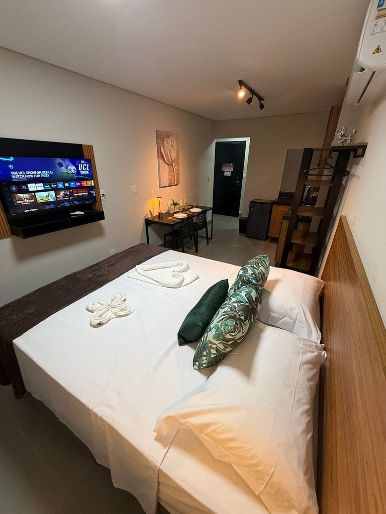 Studio 1- Novo, Moderno, perto do Shopping Estação