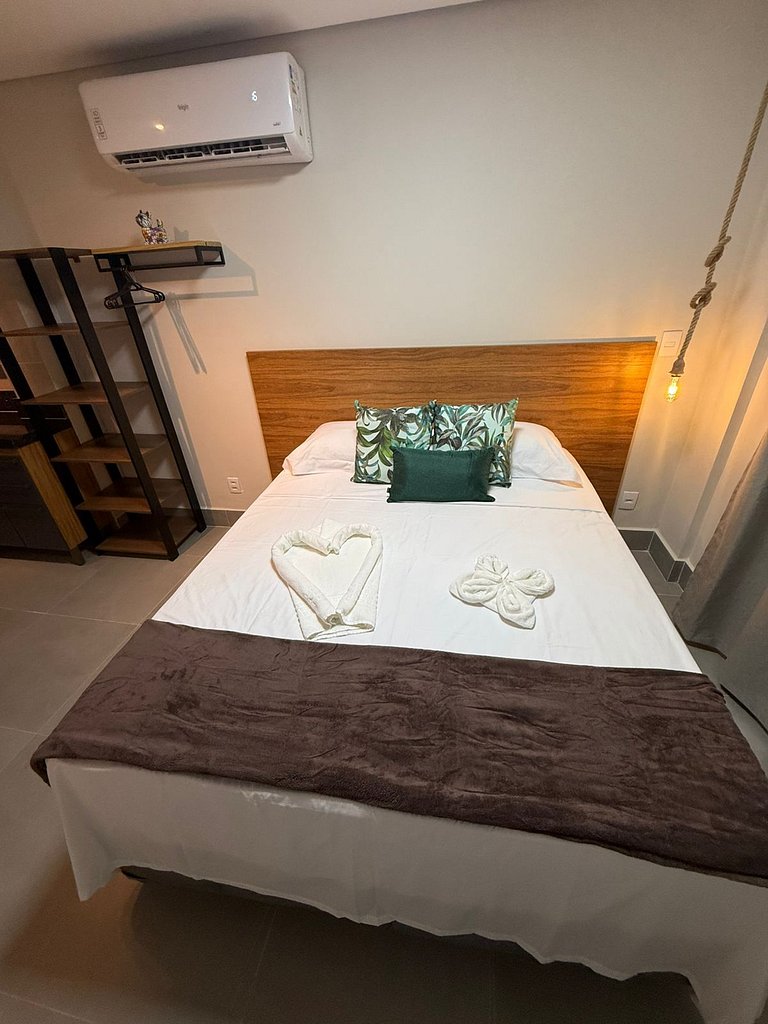 Studio 1- Novo, Moderno, perto do Shopping Estação