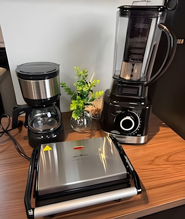 Studio 6 - Novo, Funcional e perto do shopping