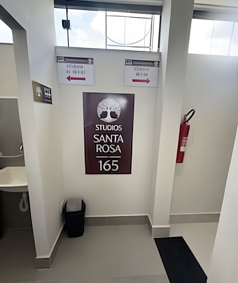 Studio 6 - Novo, Funcional e perto do shopping