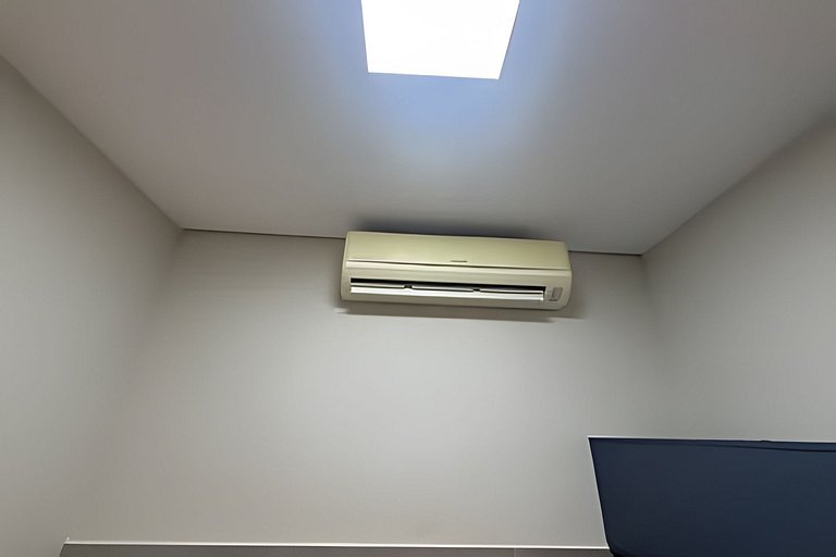 Studio 5 - Novo, Aconchegante e perto do Shopping