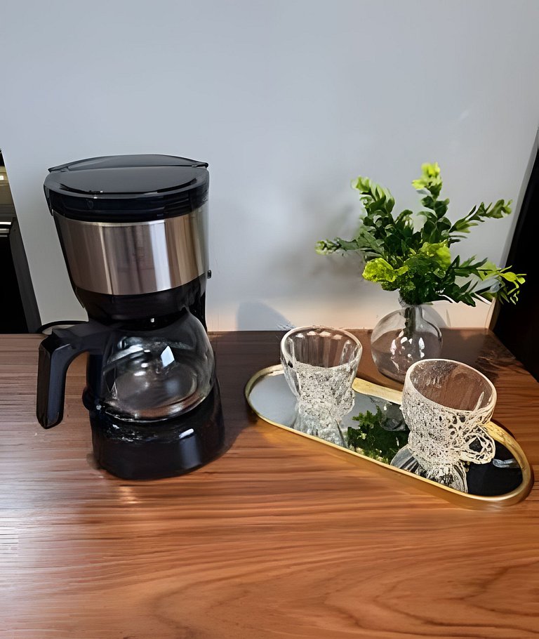 Studio 5 - Novo, Aconchegante e perto do Shopping