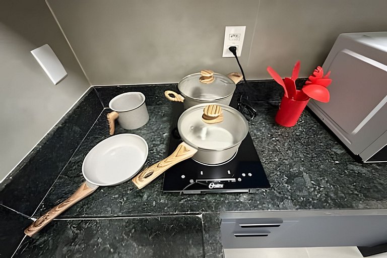 Studio 5 - Novo, Aconchegante e perto do Shopping