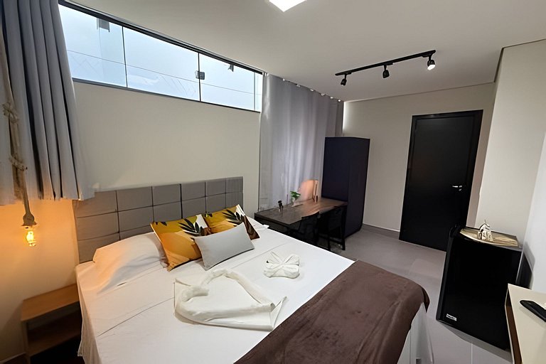 Studio 4 - Novo, Prático perto do Shopping Estação