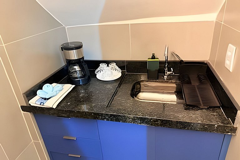 Studio 4 - Novo, Prático perto do Shopping Estação