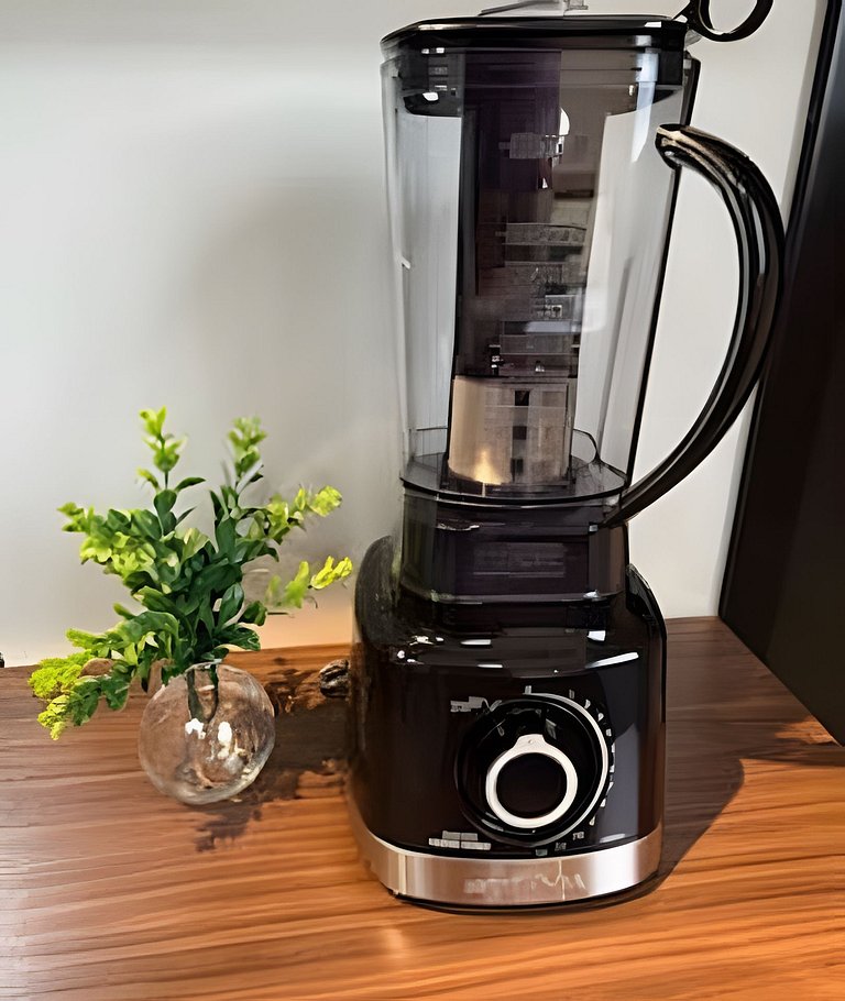 Studio 4 - Novo, Prático perto do Shopping Estação