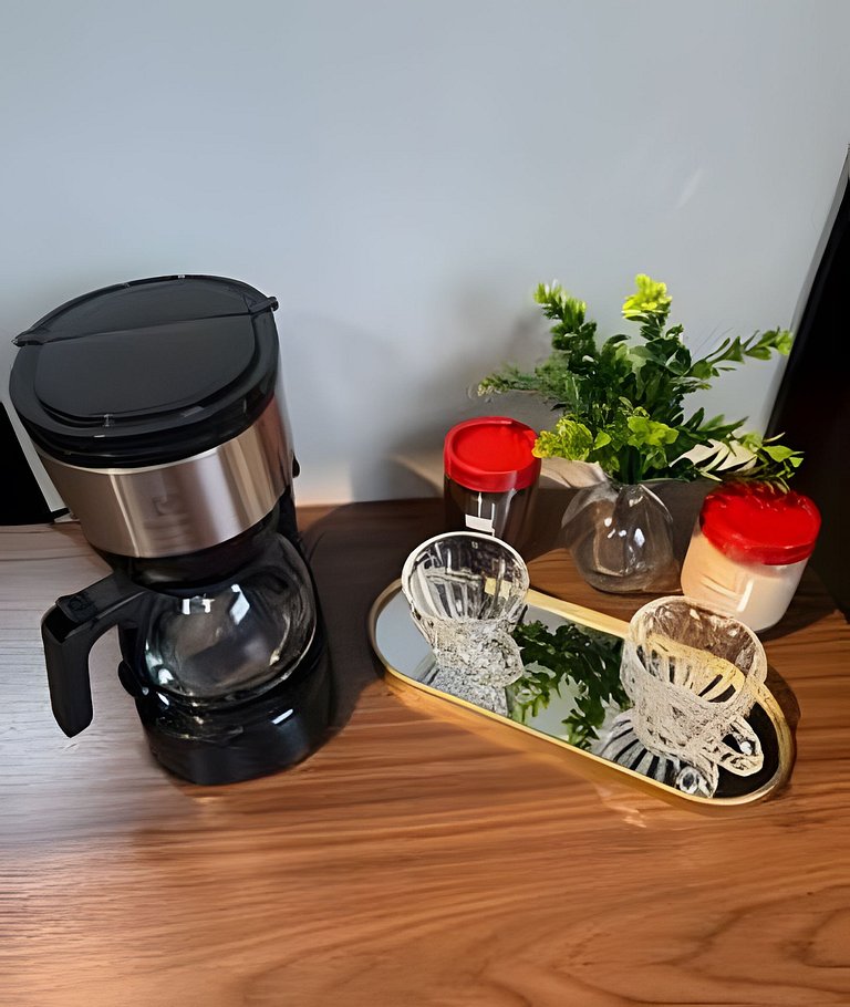 Studio 4 - Novo, Prático perto do Shopping Estação