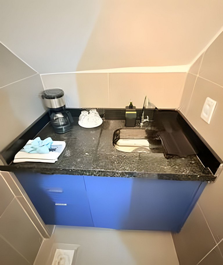 Studio 4 - Novo, Prático perto do Shopping Estação