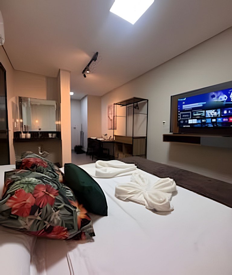 Studio 2- Novo, Confortável e perto do Shopping